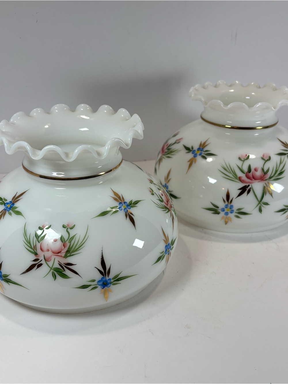 Vtg Pair GWTW Hand Painted Hurricane Oil/Electric Glass Lamp Shade 7" Fitter